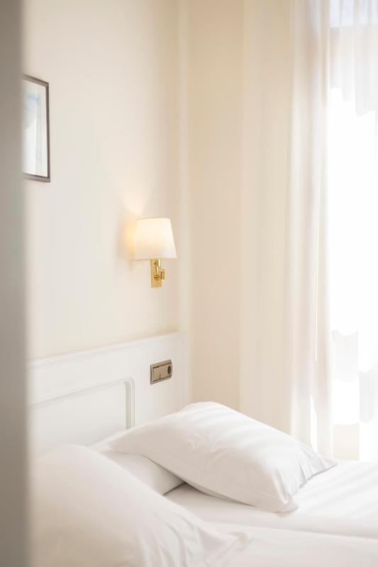 Double or Twin Room with View image 2