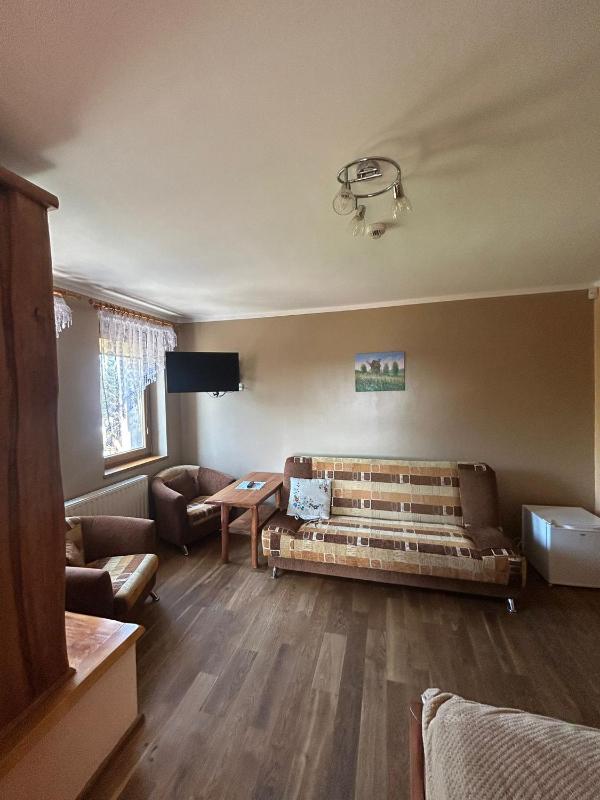 Quadruple Room with Bath image 3