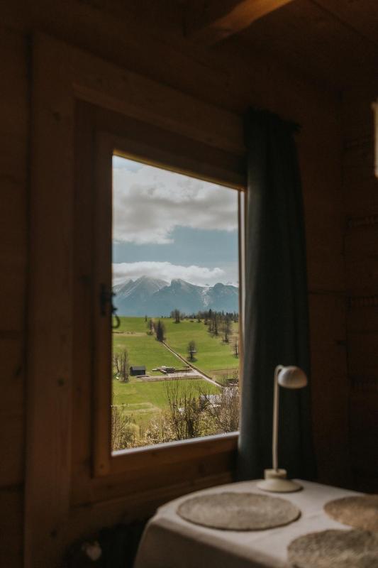 Apartment with Mountain View image 3