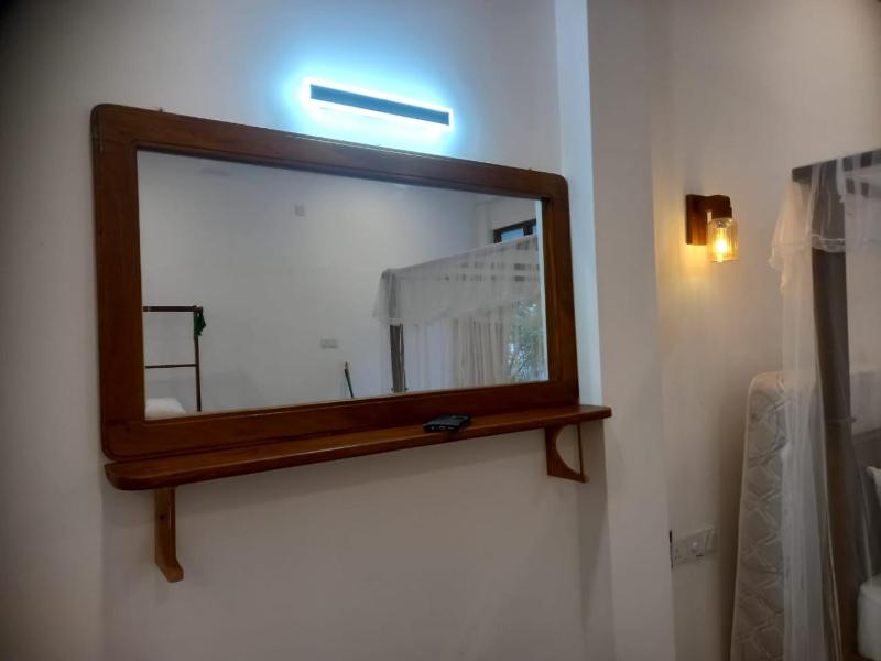 Cozy Cottage - image 10