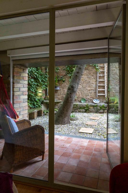 Deluxe Double Room with Private Garden image 4