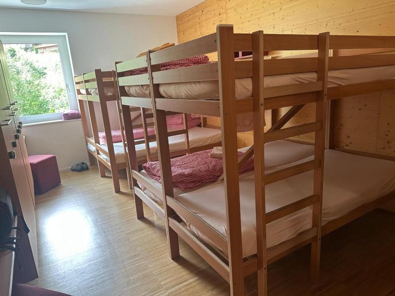 Single Bed in Dormitory Room image 2