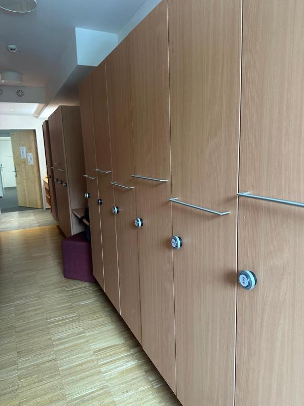 Mixed Dormitory Room image 2