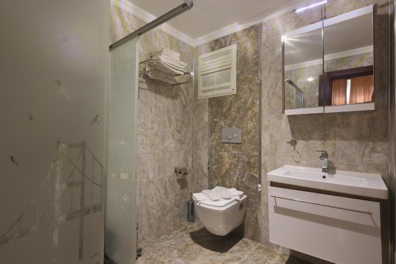 Superior Double Room image 1