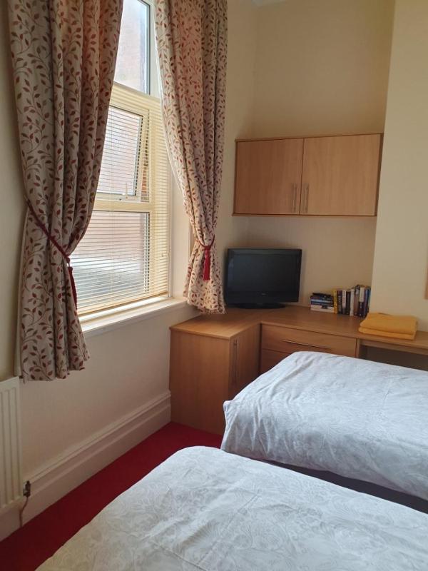 Standard Apartment image 4