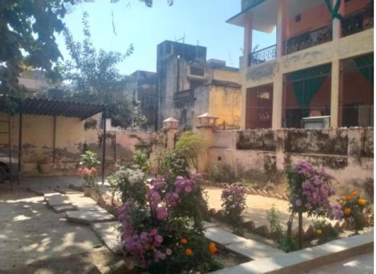 Shree Narayan PG - image 10