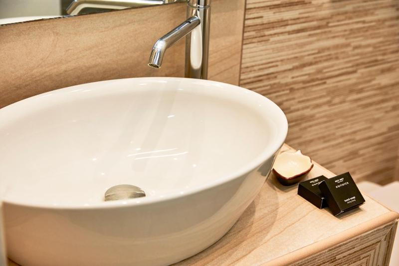 Double Room with Terrace image 2