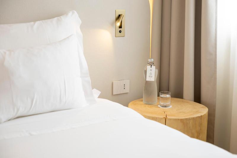 Hi Hotels Sirmione - Heated Lakeview Pool - image 39