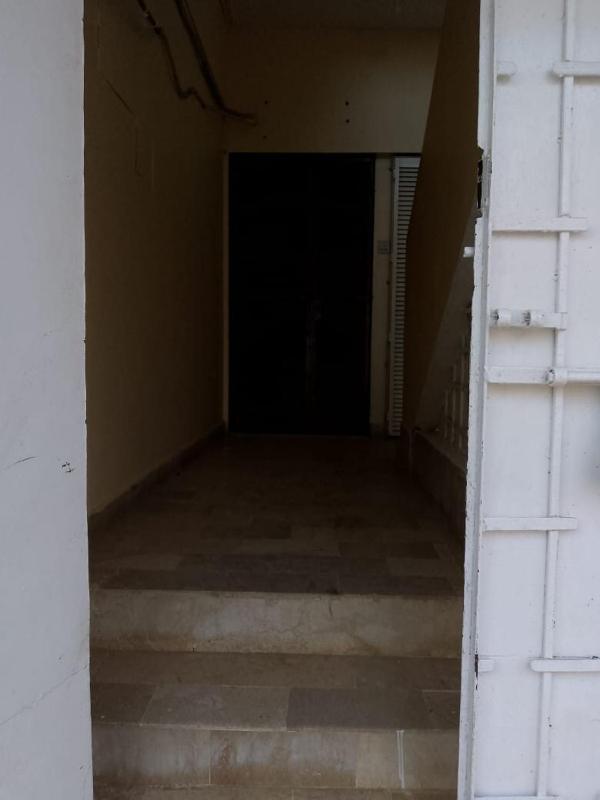 Modern 2BR near Clifton Sea View 5min Netflix Parking - image 8