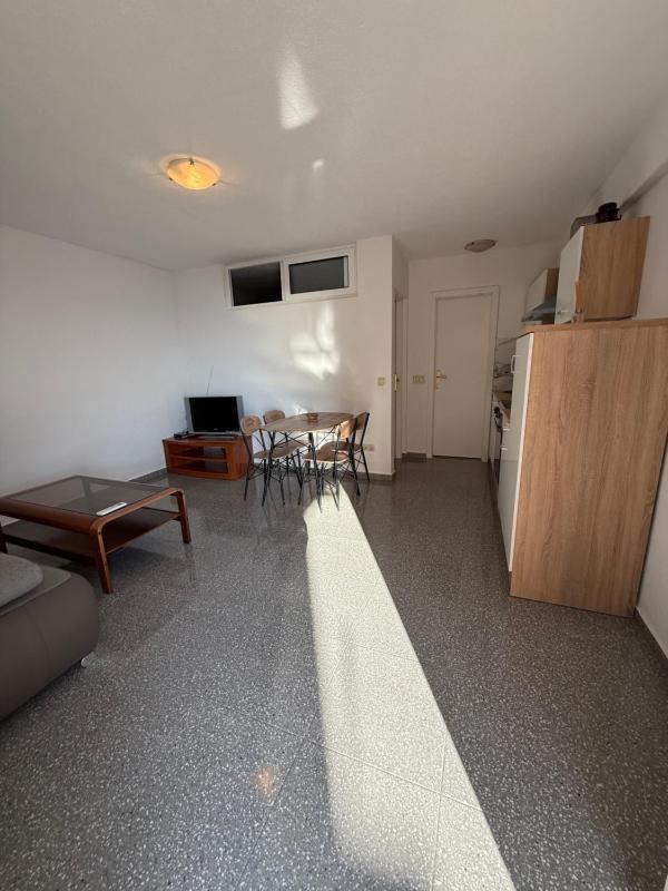 Apartment image 4