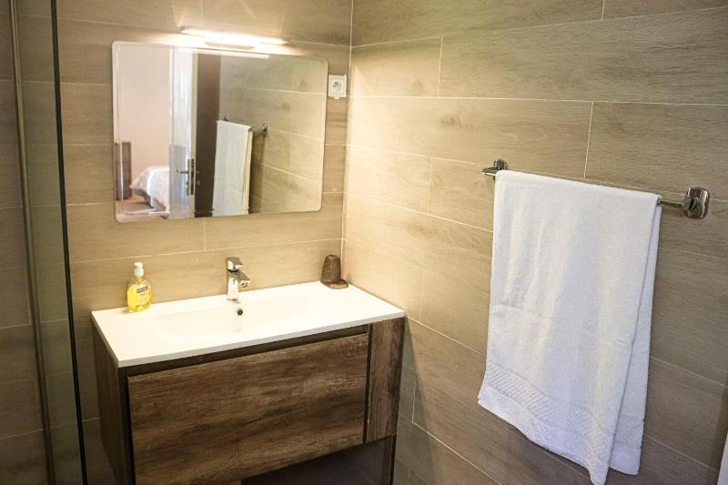 Bel appartement meublé F3 à Dakar Plateau - image 16
