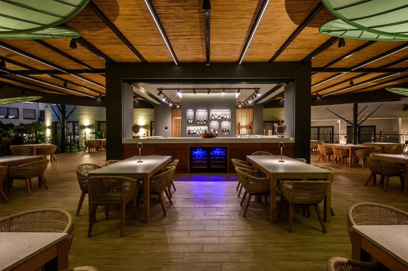 Arminda Hotel & Spa - image 25