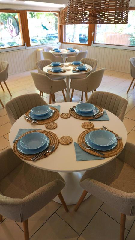 Balaton Colors Beach Hotel - image 11