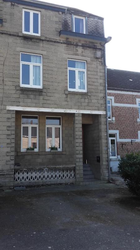 Four-Bedroom House image 4
