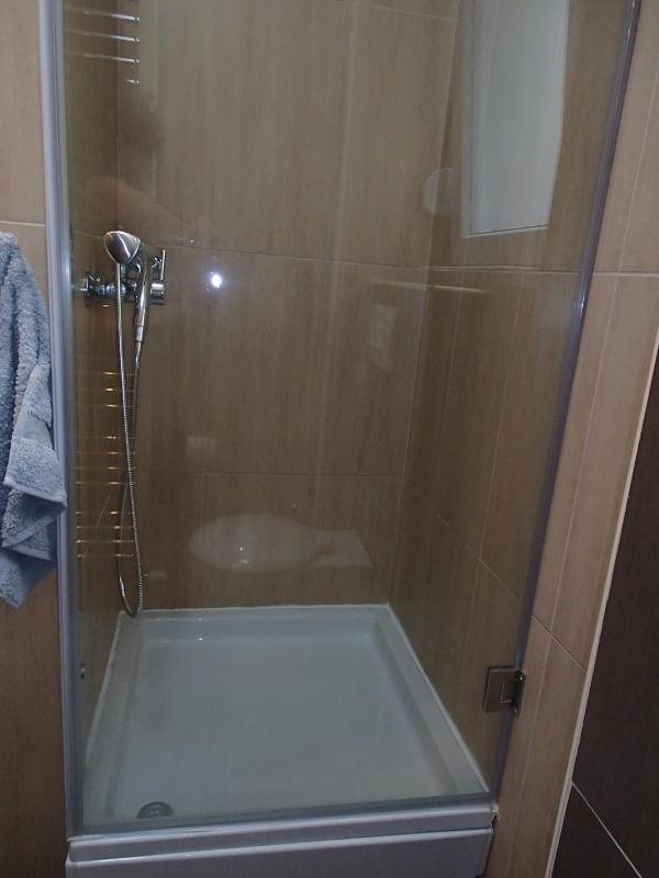Studio Apartment image 2