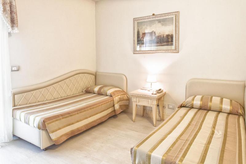 Family Room image 4