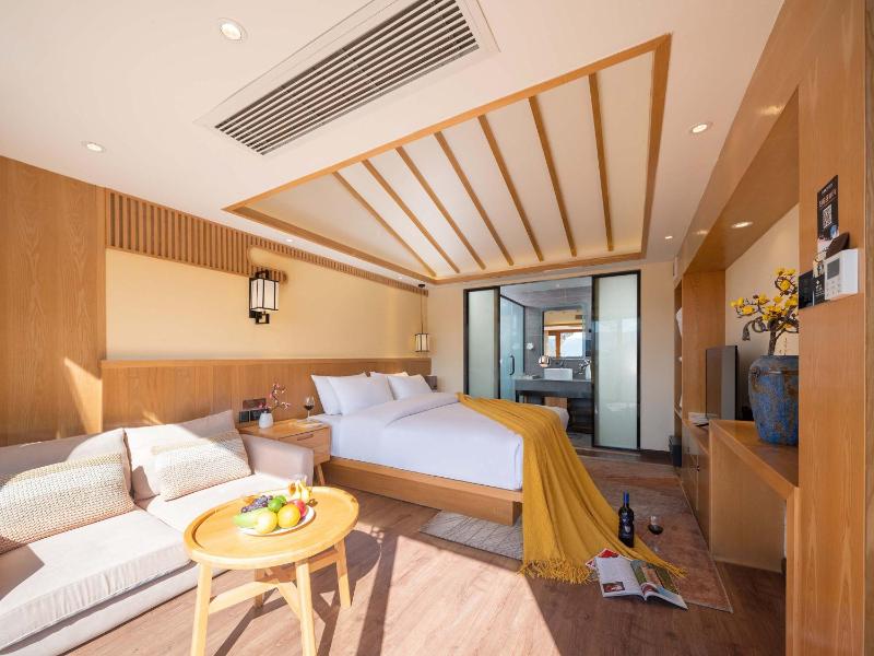 Lijiang MuYa Chinese Courtyard Hotel with Water View - image 41