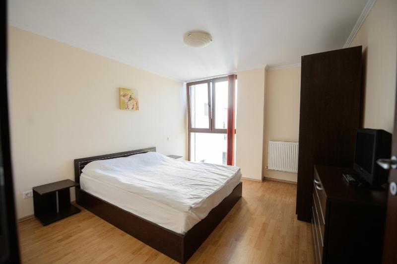 Superior Two-Bedroom Apartment image 4