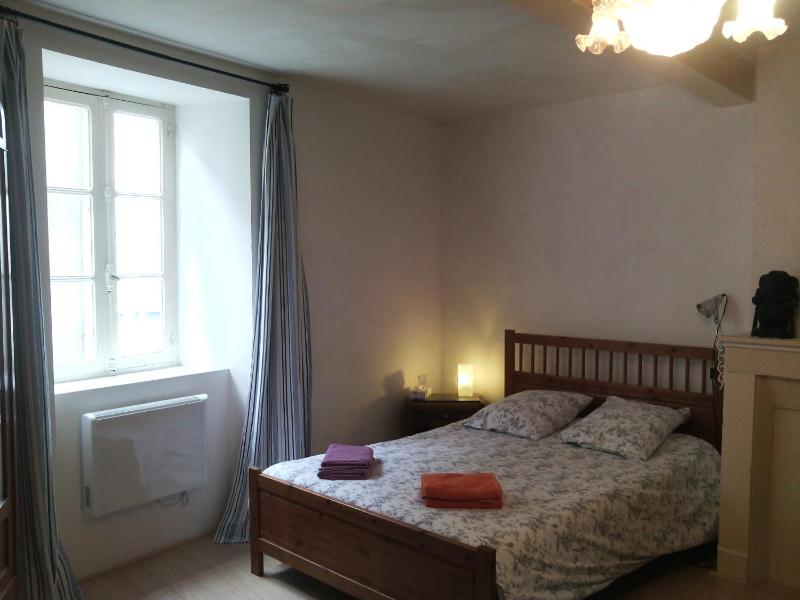 Double Room image 3