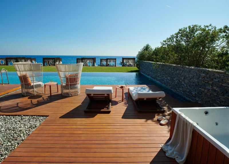 Beach Villa 3 Bedrooms image 3