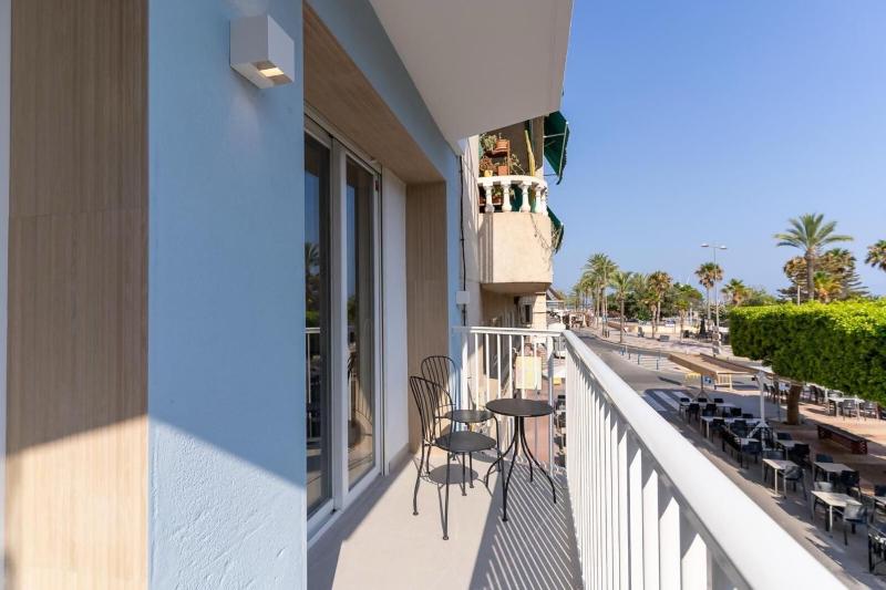 Braceli Beach Resort Top Floor - rentafive - image 9