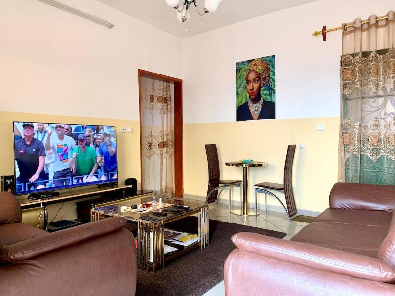 Luxurious apart Mimboman Yaoundé - image 1