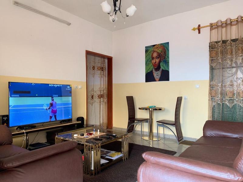 Luxurious apart Mimboman Yaoundé - image 4