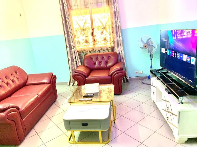 Luxury apartment Yaoundé - image 9