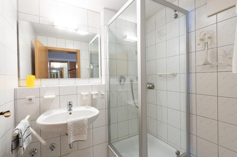 One-Bedroom Apartment with Balcony image 2