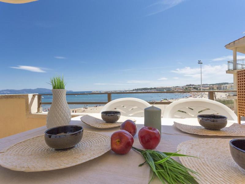 Apartamento para 6 Personas en la Playa con Parking y Wi-Fi - ES-325-7 - image 4