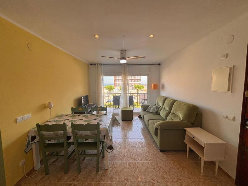 Apartamento Calella 4: Cerca del Mar Mascotas Bienvenidas - ES-323-80 - image 5