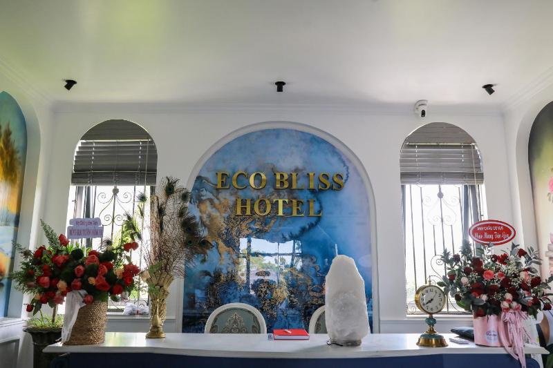 Eco Bliss Hotel - image 1