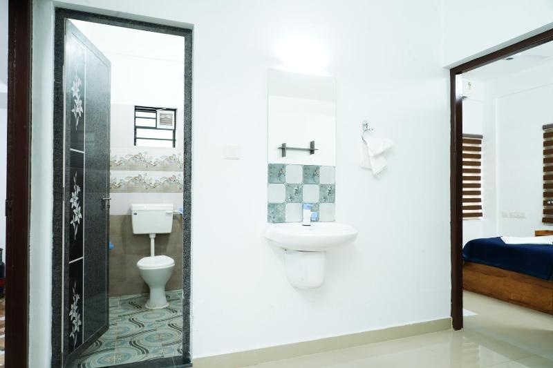 Adam homes - image 10