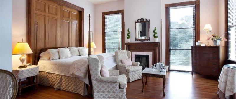 Forsyth Park Inn - image 17