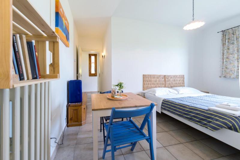 Double Room with Garden View image 1
