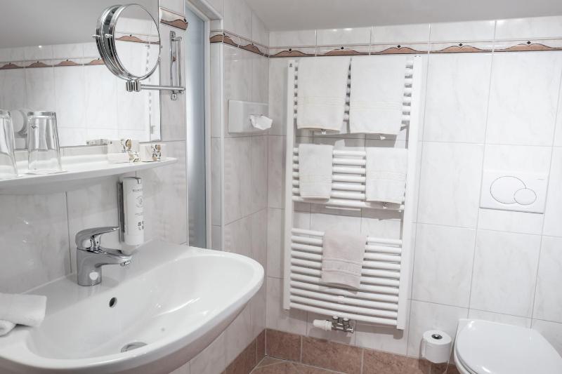 Comfort Triple Room image 3
