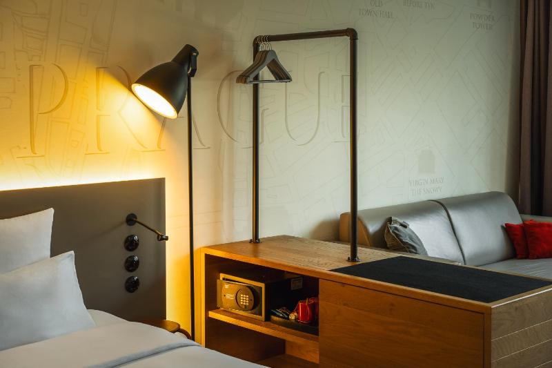 Junior Suite image 4