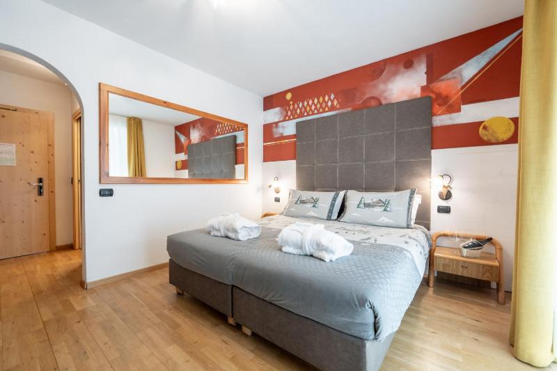 Deluxe Room image 1
