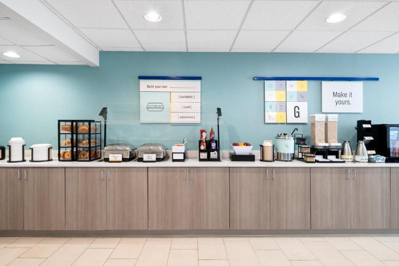 Garner Hotel Virginia Beach North by IHG - image 3