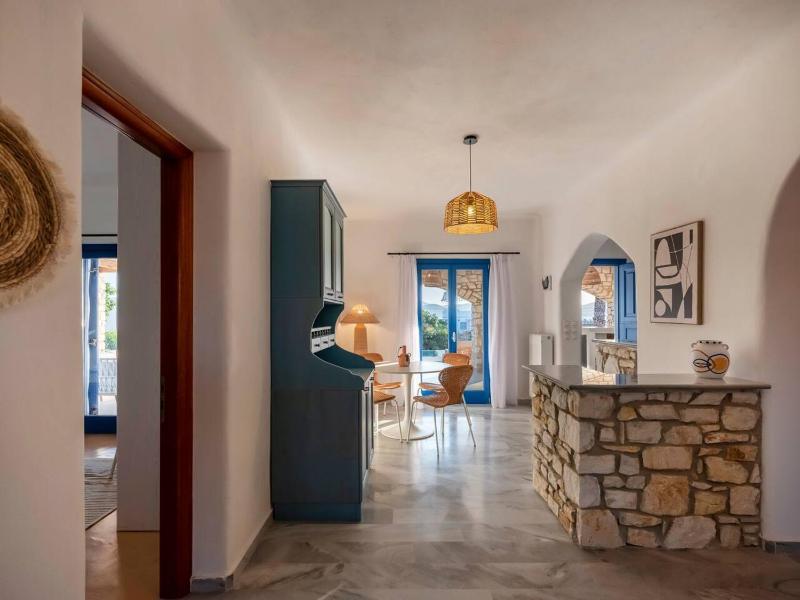 Villa Bianca - Sunset and beach access - image 5