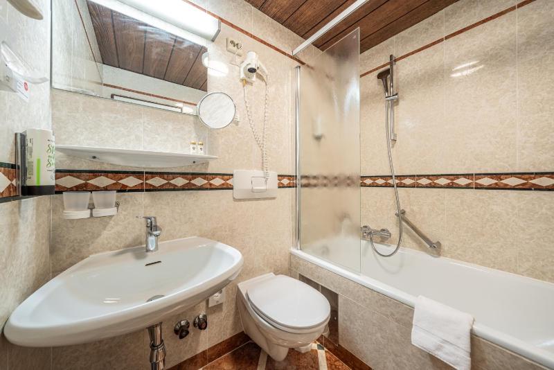 Vintage Junior Suite image 2