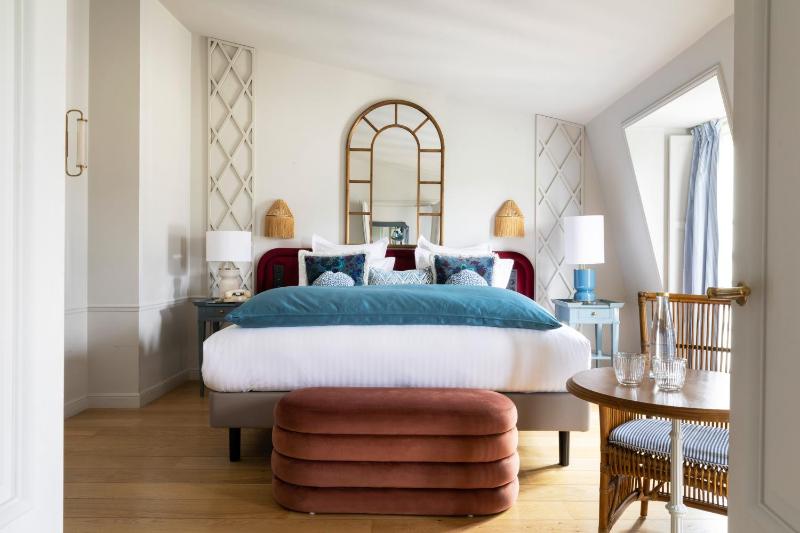 Executive Suite with Spa Access image 1