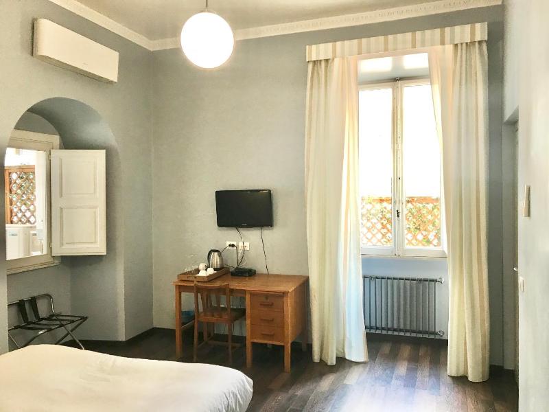 Superior Double Room - Annex image 3