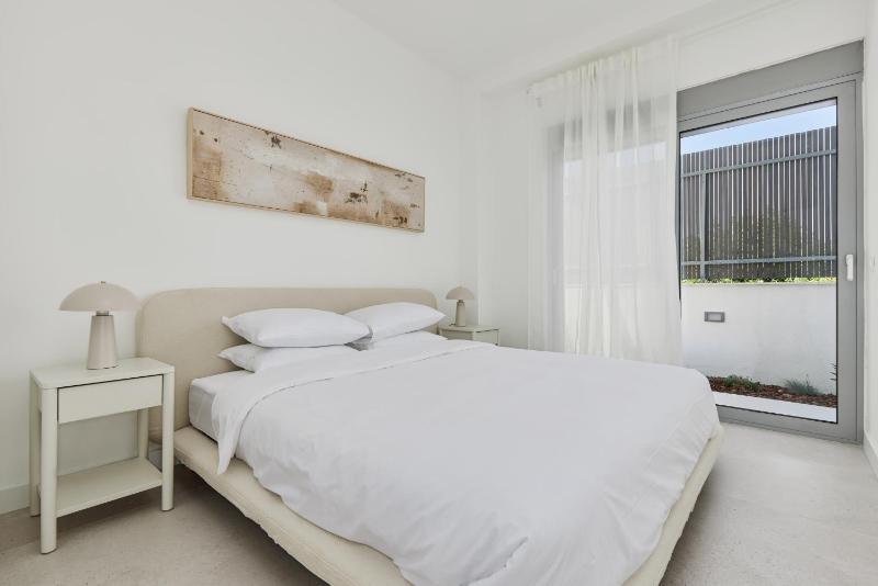 White Pearl Villa - image 3