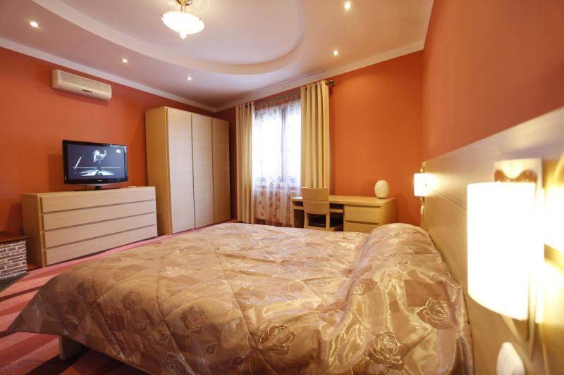 Superior Double Room image 4