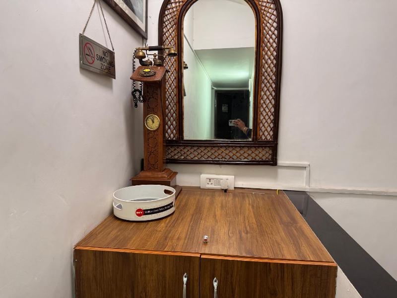 Casa Europe 6BHK With Pool & 5 mins Beach - image 2