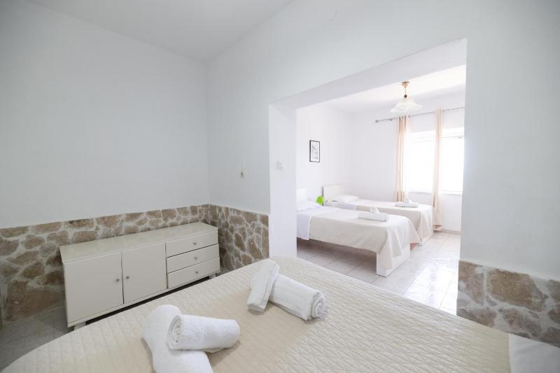 Standard Apartment with Sea view image 2