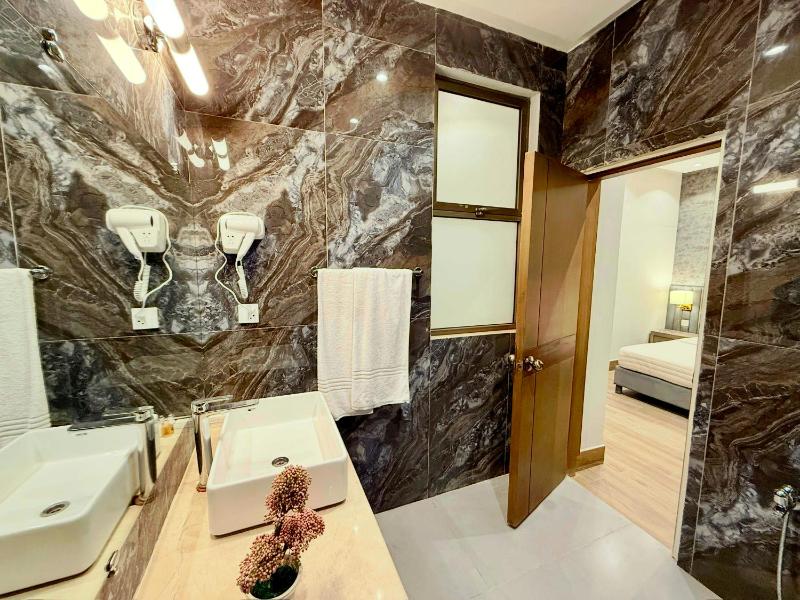 Shelton Legacy Peshawar - image 11