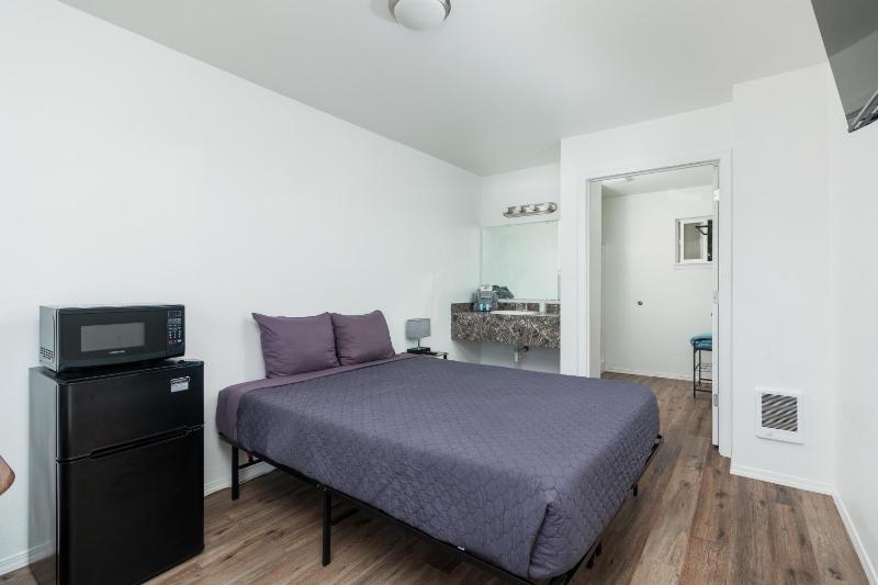 Sea Echo Motel - image 12