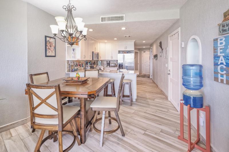 Beach & Pool at Your Door Sonoran Spa E108 Ground Floor Retreat - image 2